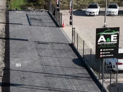 AE Auto Group, 700m2 AE Auto Group, 700m2